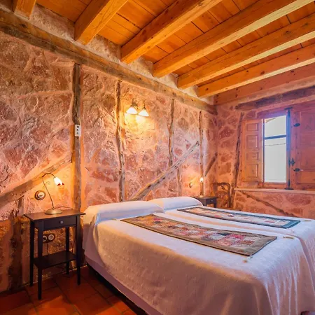 Lebreles Namaste I Y Ii, Desconecta En Hoces Del Duraton Feriehus